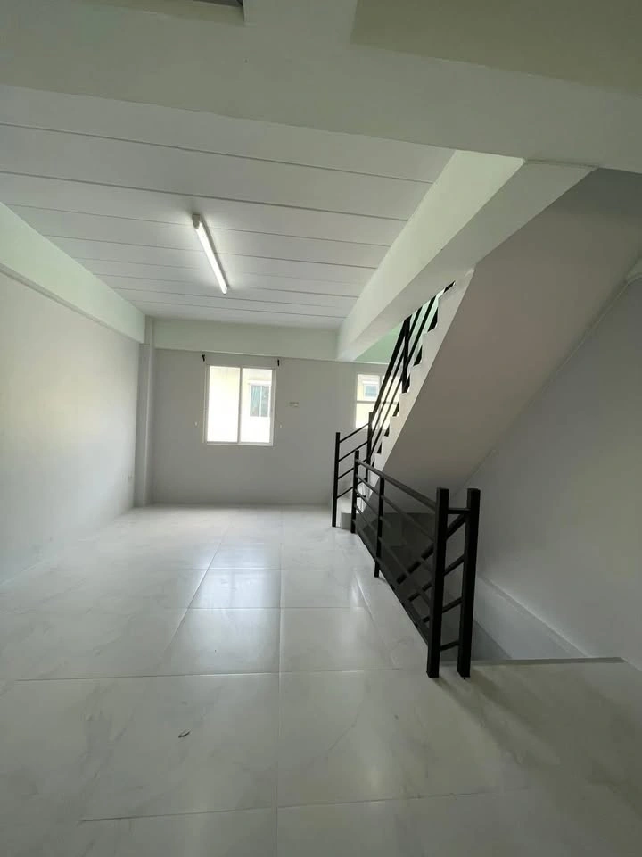 หมู่บ้านบัวทองธานีเฟส 18